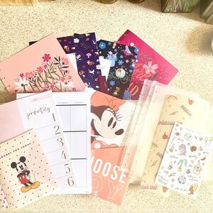 The Happy Planner Disney & Assorted Extras “Original Size” Planner Organize